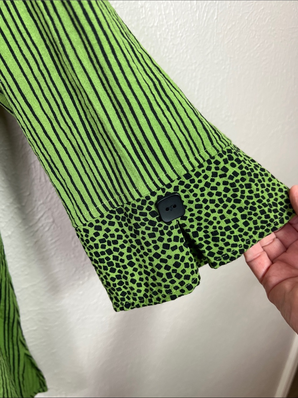 Ali Miles Green & Black Stripe 3/4 Sleeve Button Front Blouse 2X - Picture 3 of 7